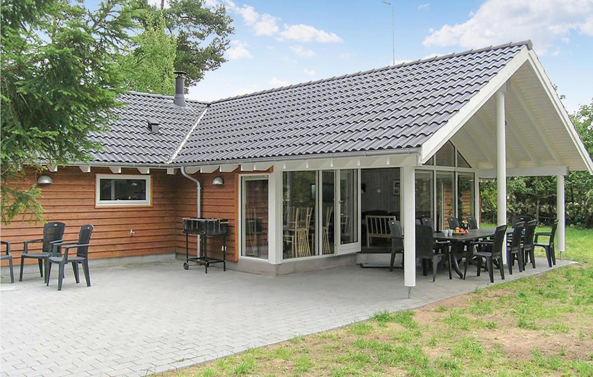 Beautiful Home In Koepingsvik With Kitchen Екстериор снимка